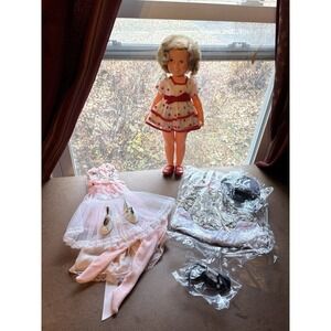 1982 Shirley Temple Doll w/ 2‎ Iconic Outfits- Little Princess & Littlest Rebel
